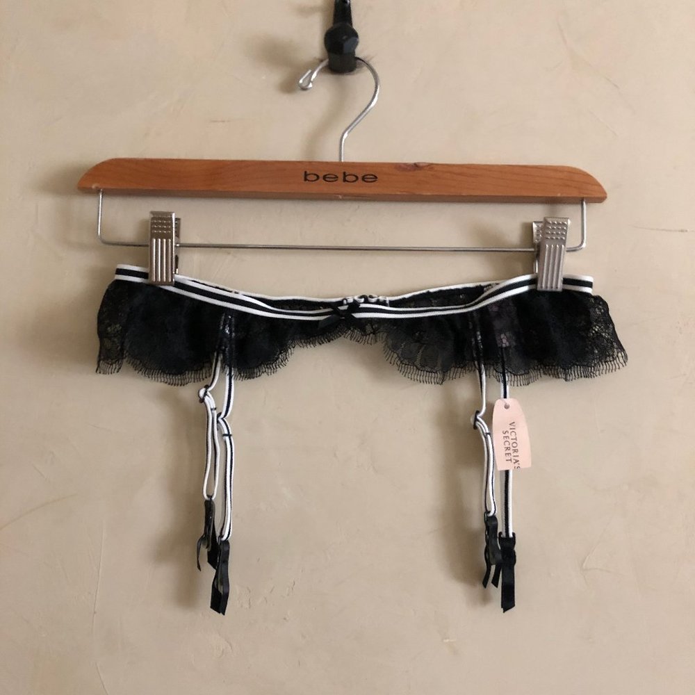 Victoria's Secret Garter Belt